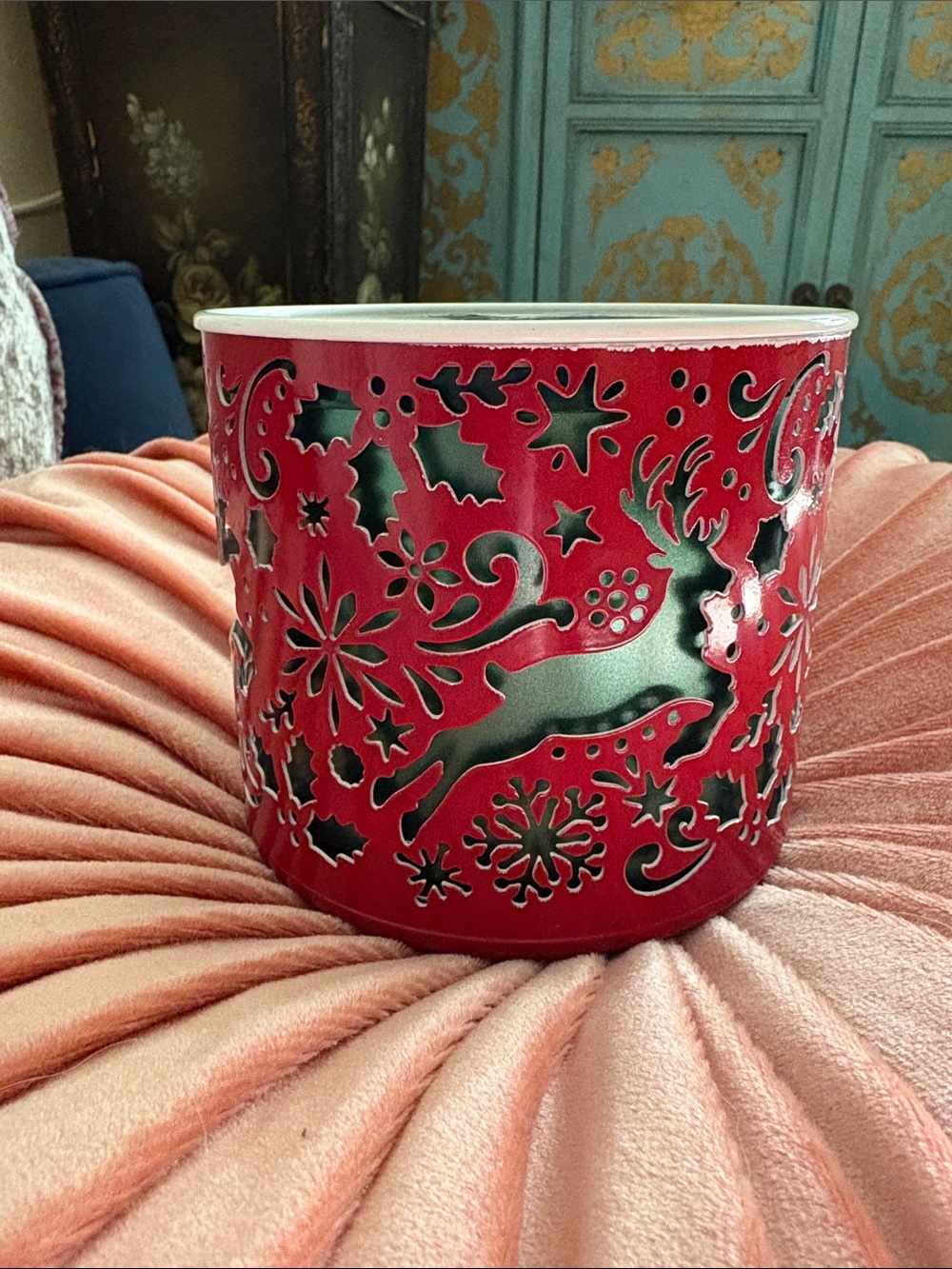 Bath and Body Works Red Holiday Metal Candle Holder - Picture 4 of 10